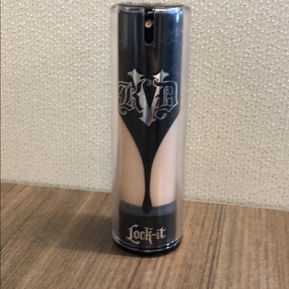 Kat Avon D Foundation